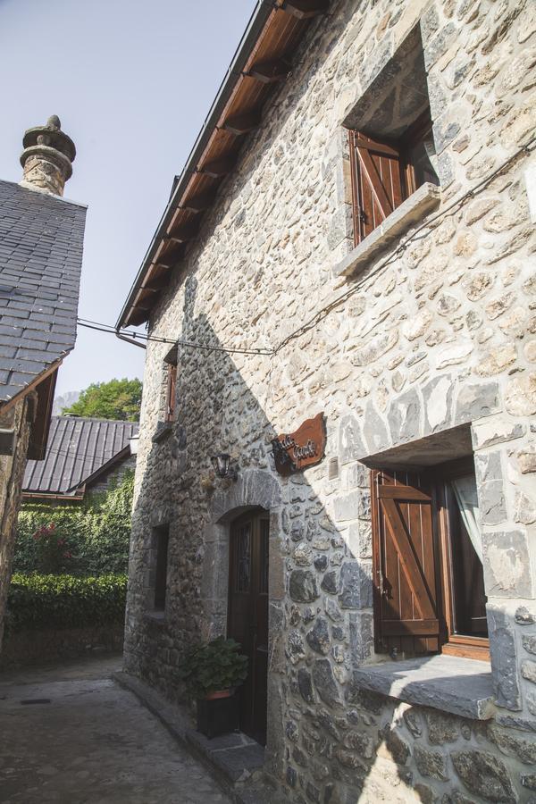 La Borda De Garbi Apartment *